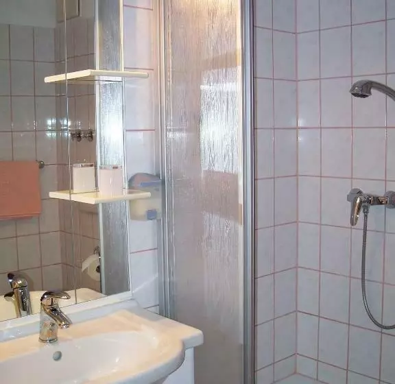 シングルベーシックルーム, Barmstedter Hof