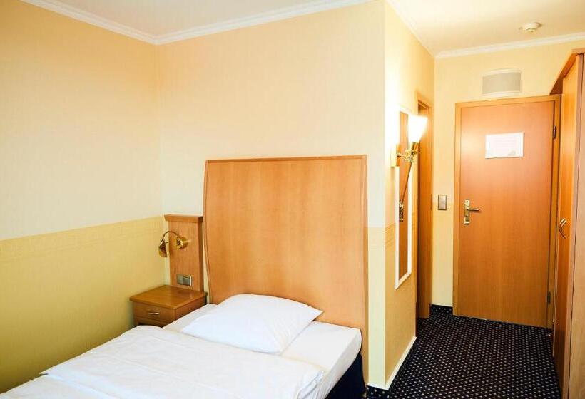 Номер Стандарт Индивидуальный, Cap Polonio