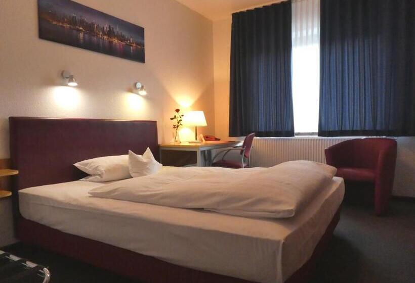 标准单人间, Columbus Und Glamping