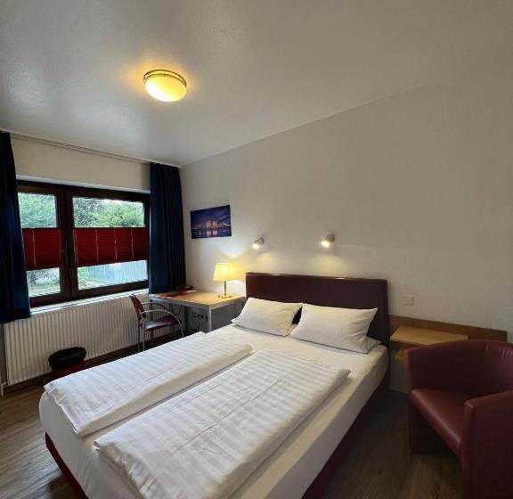 标准间, Columbus Und Glamping