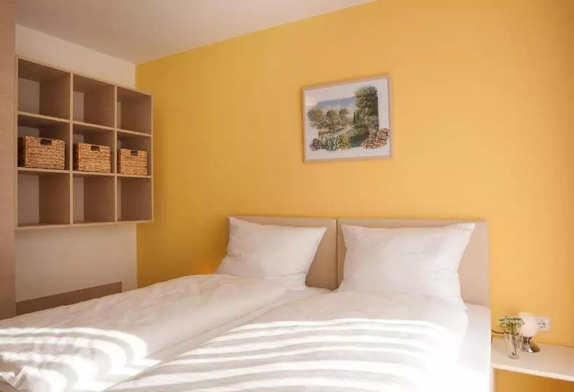 Standard-huone, Elbblick
