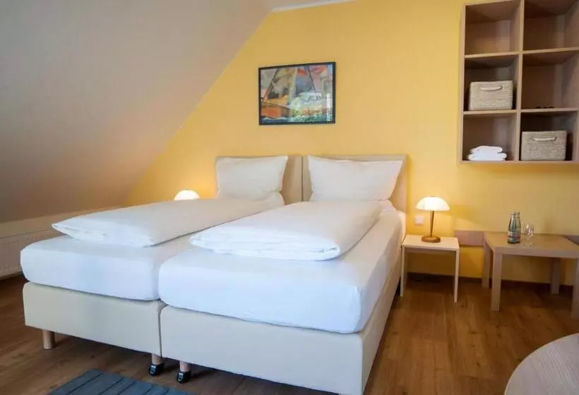 Comfort-huone, Elbblick