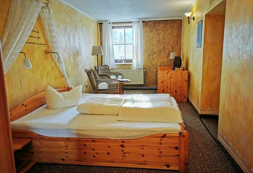 غرفة عائلية, Familienfreundlicher Landurlaub Im Gutshaus