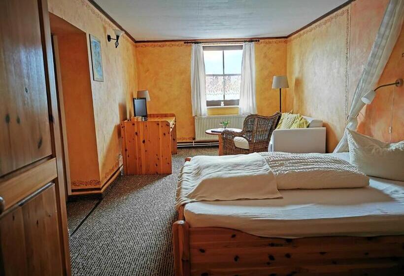 غرفة عائلية, Familienfreundlicher Landurlaub Im Gutshaus