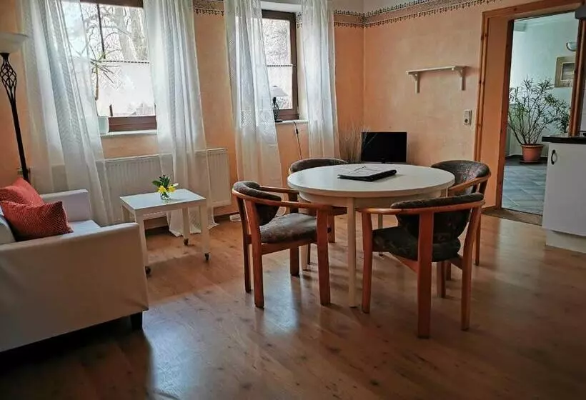 ２ベッドルームアパートメント, Familienfreundlicher Landurlaub Im Gutshaus