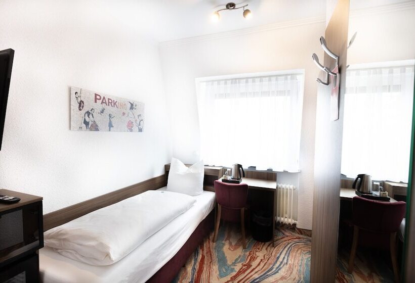 Номер Стандарт Индивидуальный, Firzlaff S