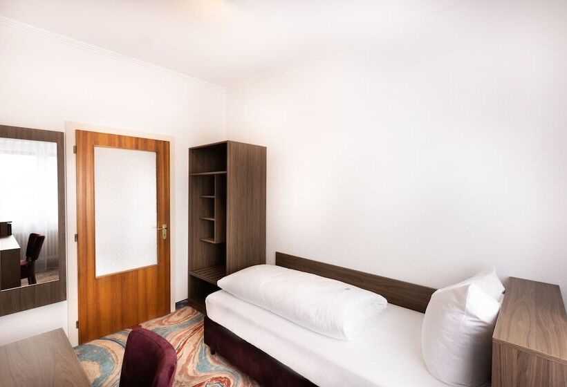 Номер Стандарт Индивидуальный, Firzlaff S