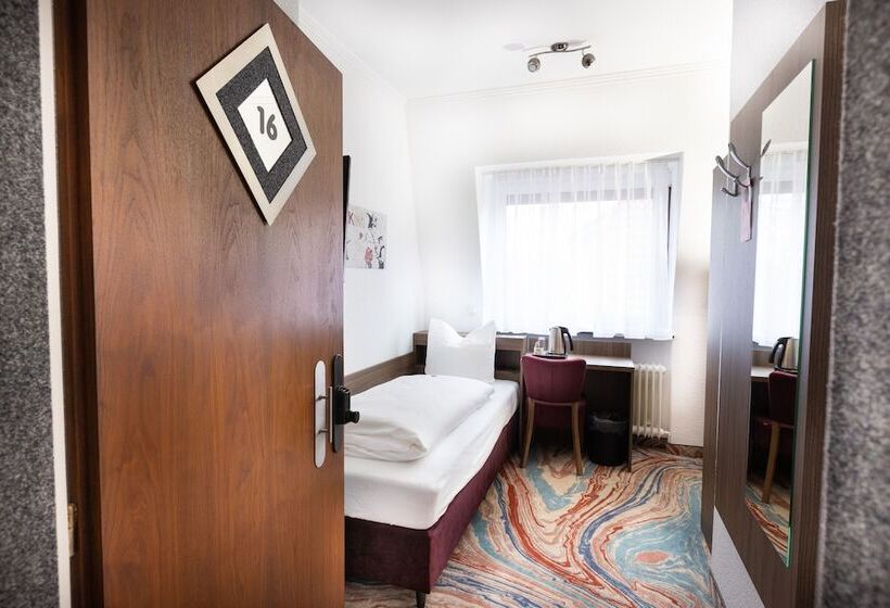 Номер Стандарт Индивидуальный, Firzlaff S