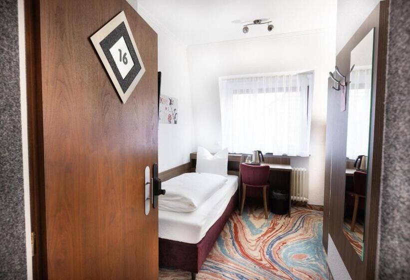 Номер Стандарт Индивидуальный, Firzlaff S