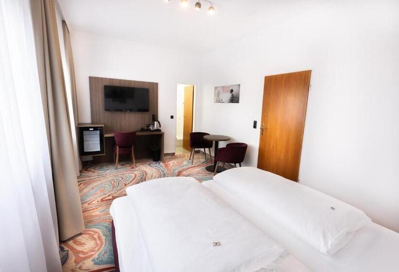 Номер Стандарт, Firzlaff S