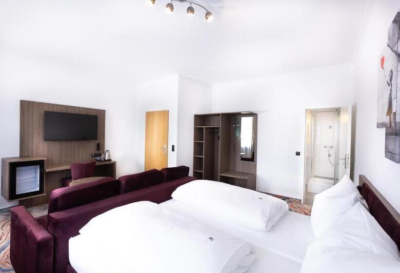 Номер Стандарт, Firzlaff S