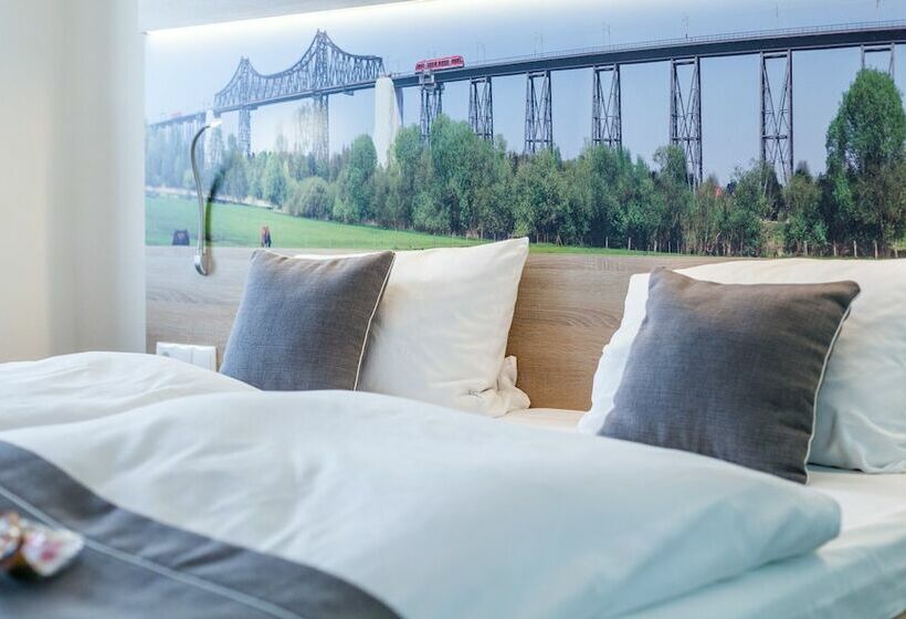 スタンダードルーム, Hansen