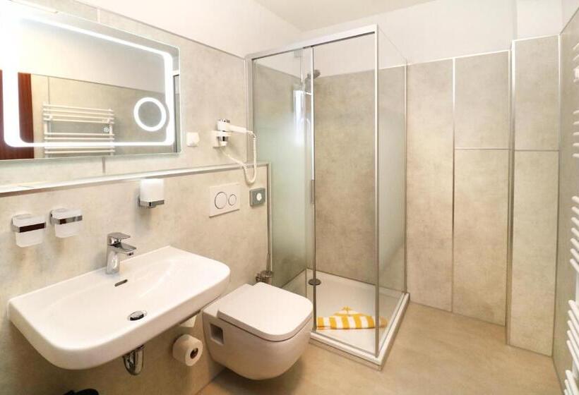 스탠다드 트리플 룸, Pension Kirschstein