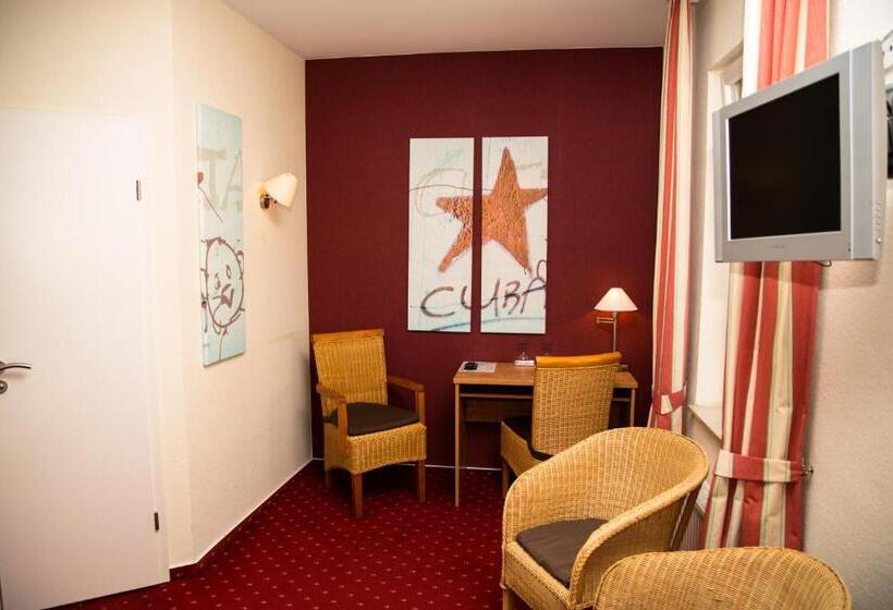 Quarto Estandar, Perler Hof