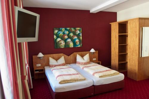 Quarto Estandar, Perler Hof