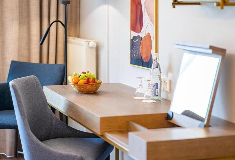 Comfort room with balcony, Seetelhotel Pommerscher Hof