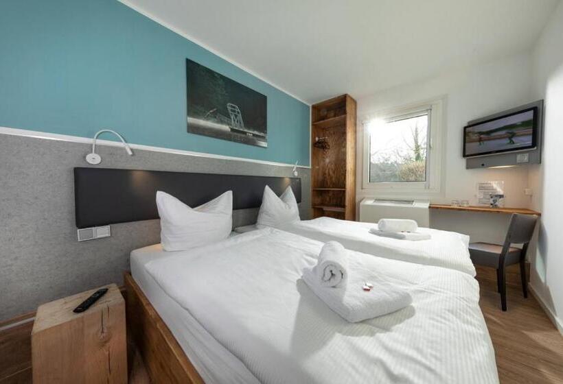 Номер Deluxe, T3 Budget Berlin Hennigsdorf