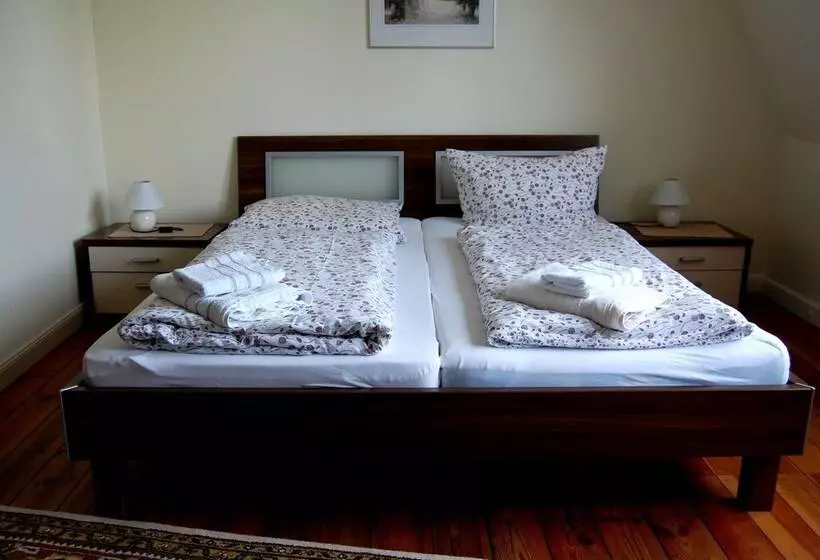 Standard-huone, The Avalon