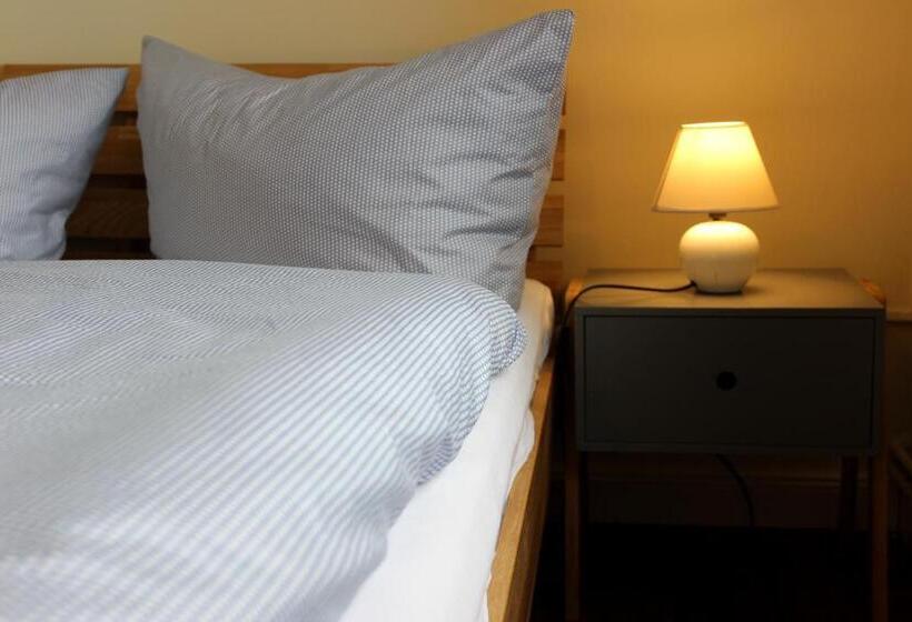 Номер Стандарт Индивидуальный, The Avalon