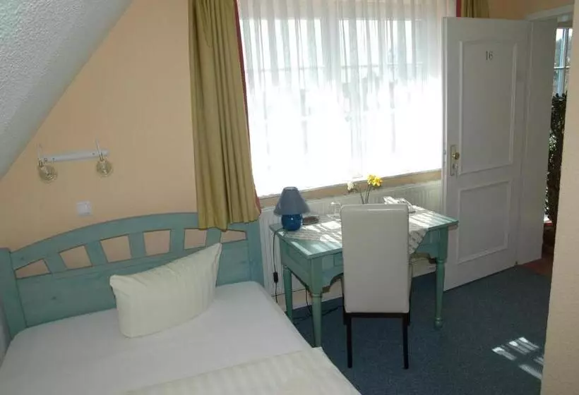 Standard Yhden Hengen Huone, Landhotel Ostseetraum & Fewo