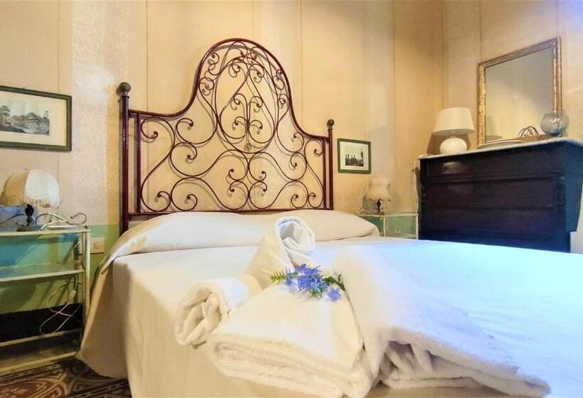 豪华房间, Golfo Azzurro