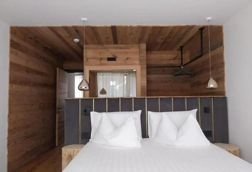 ハイドロマッサージバス付きスイート, Alpuris   Your Boutique Suite   Hotel B&b