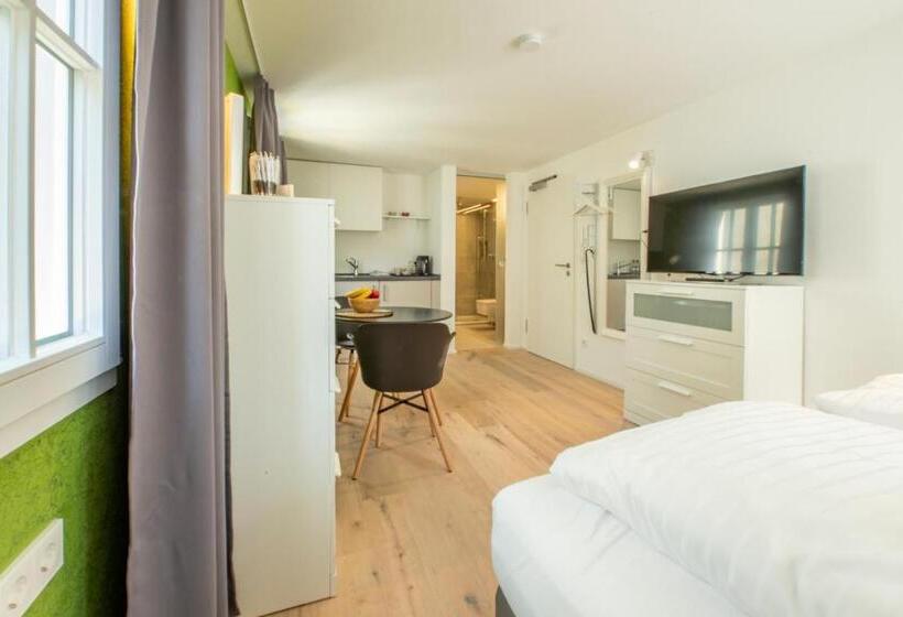 标准间, Gästehaus Am Schlossplatz, Z. 4