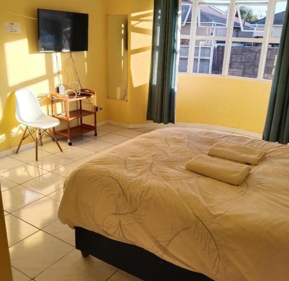 标准间, Jacmo Guest House
