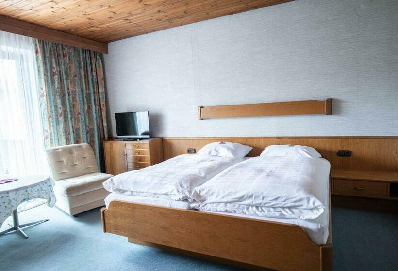 스탠다드 발코니 룸, Landhotel Jägerhof