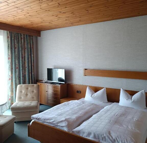 스탠다드 발코니 룸, Landhotel Jägerhof