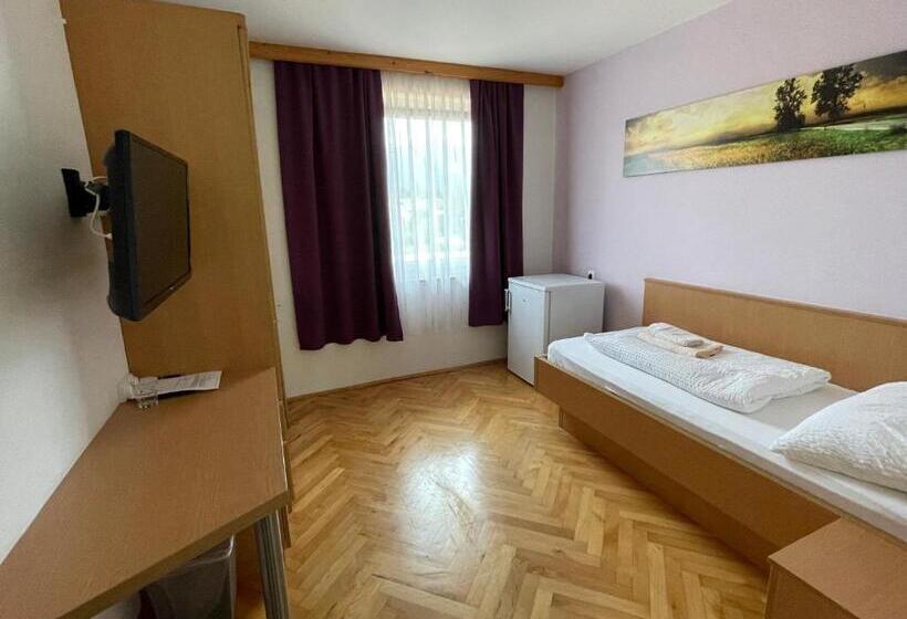 标准单人间, Rosental Apartments Self Check In