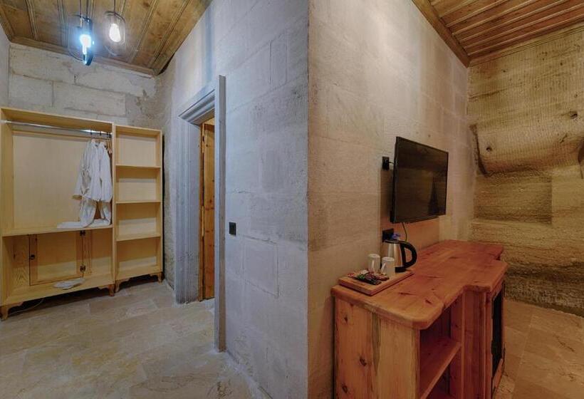Люкс, Concept Cave Suites