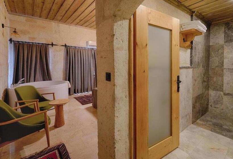 Люкс Superior, Concept Cave Suites