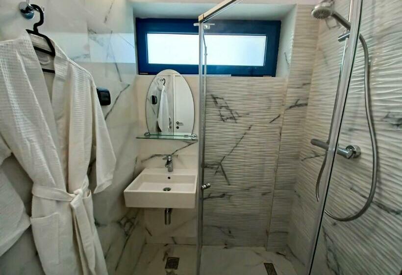 Номер Стандарт с Террасой, Déjà Blue   Adult Only