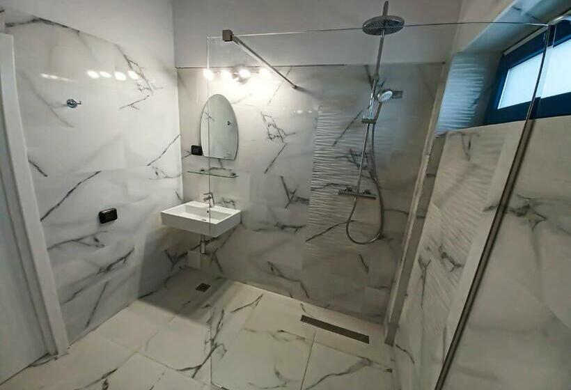 Номер Стандарт с Террасой, Déjà Blue   Adult Only