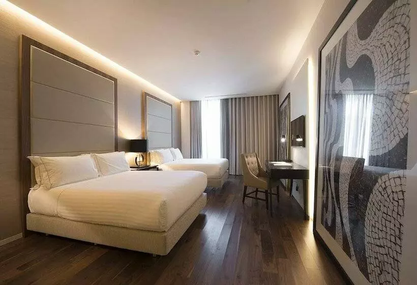 Quarto superior, Bessahotel Liberdade