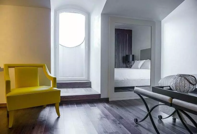 Suite Deluxe, Bessahotel Liberdade