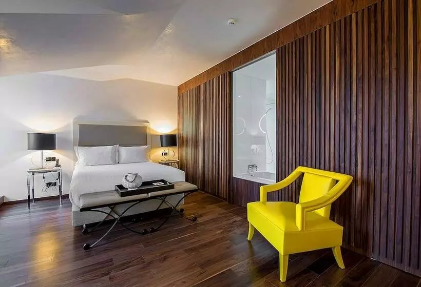 Suite Deluxe, Bessahotel Liberdade