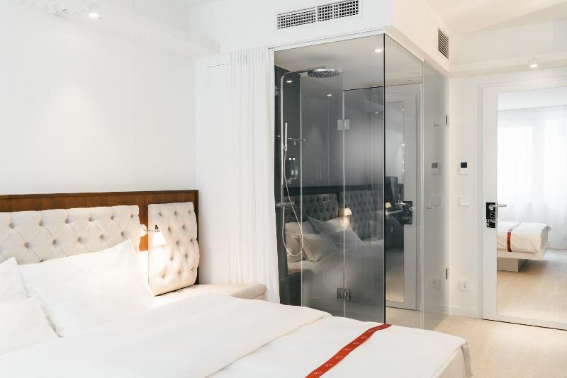 سوییت لوکس, Bessahotel Liberdade