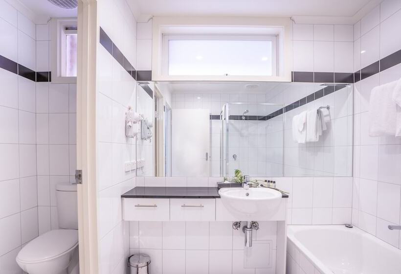 דירת אקזקיוטיב, חדר שינה 1, Clocktower Apartment