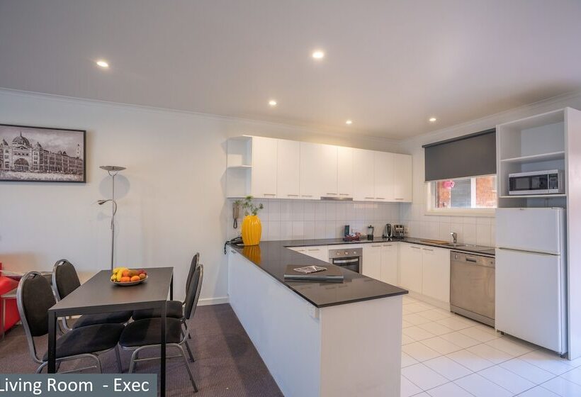 דירת אקזקיוטיב, חדר שינה 1, Clocktower Apartment