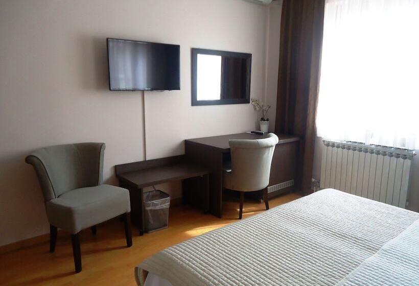 Standardzimmer, Divan