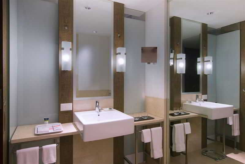 Номер Премиум, Four Points By Sheraton Bengaluru, Whitefield