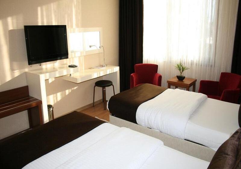 Номер Стандарт, Gosterisli Otel