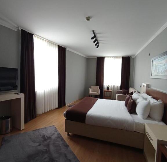 Номер Deluxe, Gosterisli Otel