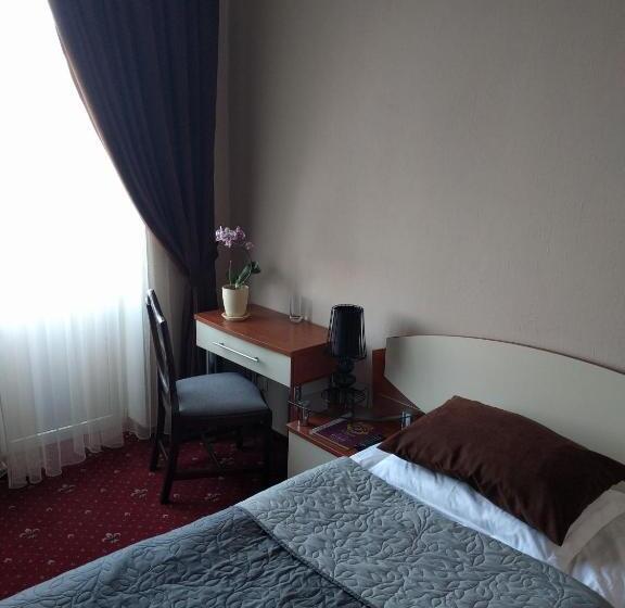 اتاق استاندارد, Kaiser