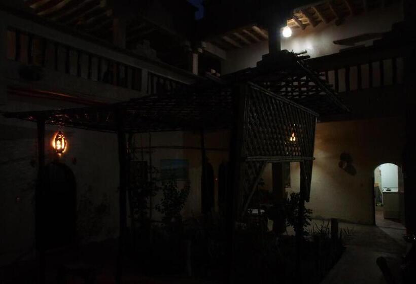 经典家庭房间, Kasbah Dar Dmana