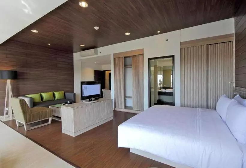 سوئیت با تخت بزرگ, Santika Siligita Nusa Dua