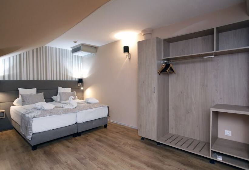 חדר משפחתי, Wellness Hotel Laroba