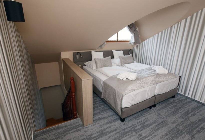 סוויטה משפחתית, Wellness Hotel Laroba